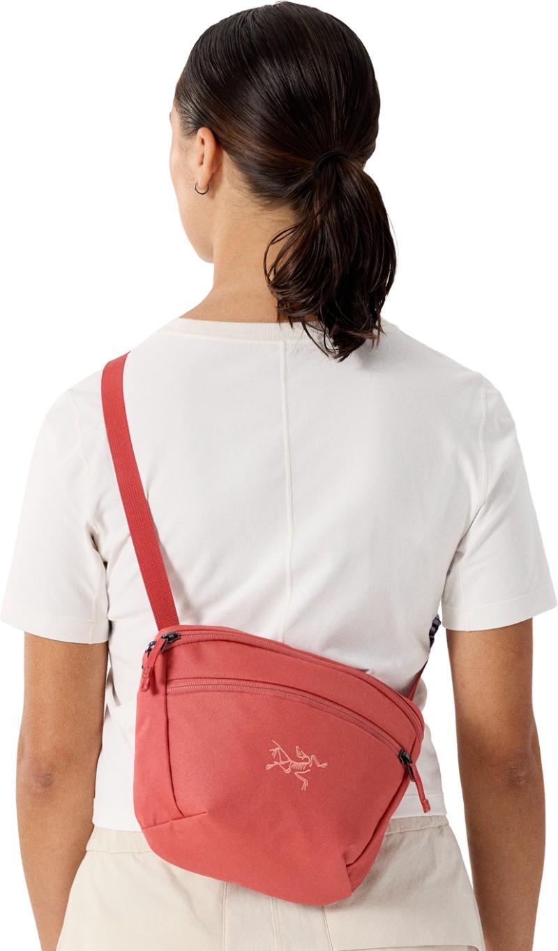 Mantis 2 Waist Pack - stone red 1