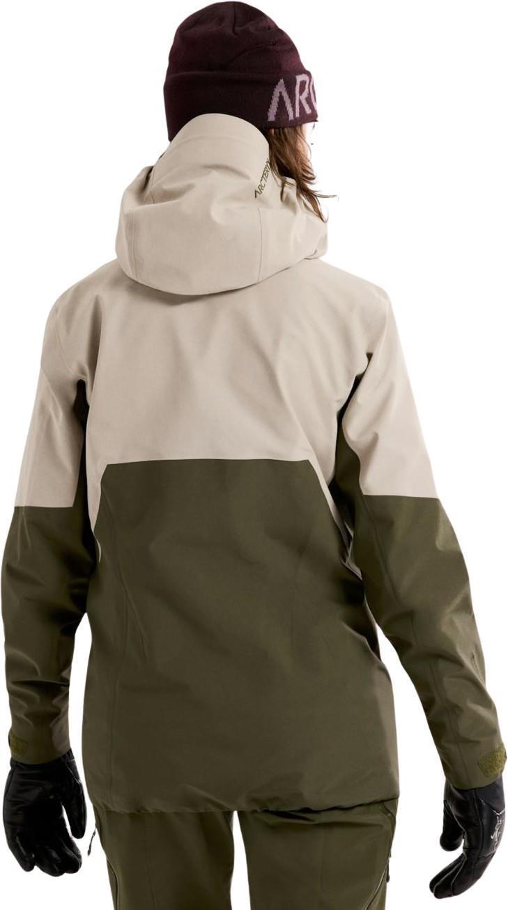 Rush Jacket - Womens - One Way Zipper - rune / tatsu 1
