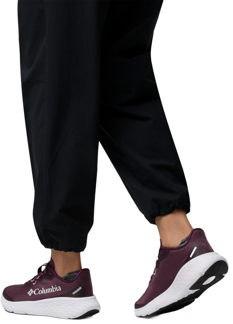 Konos Featherweight - Womens - black cherry / mineral pink 1