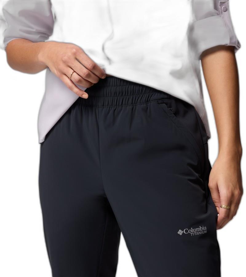Silver Leaf Lite Hybrid Pants, Short - Womens - black 1