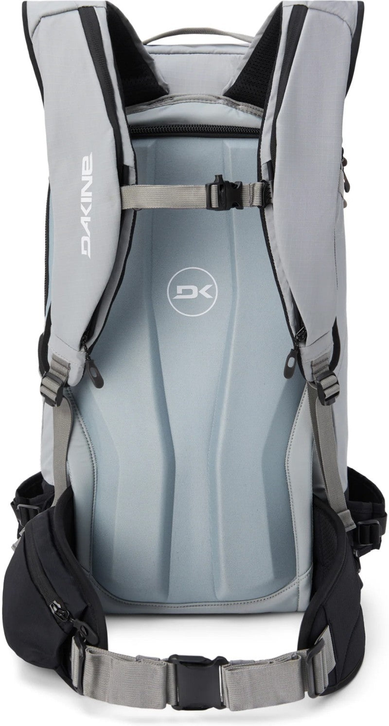 Poacher Backpack 32L - griffin 1