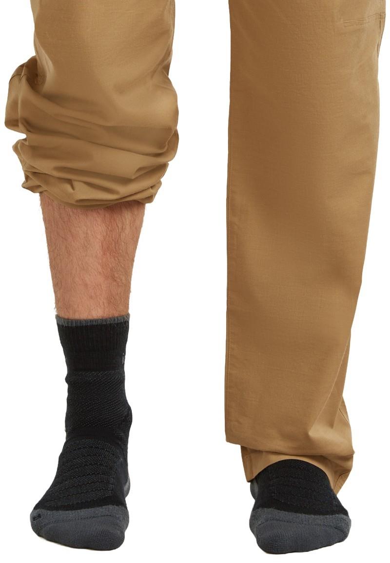 Merino Hike+ Crew Socks - Heavy - Mens - black / obsidian 1