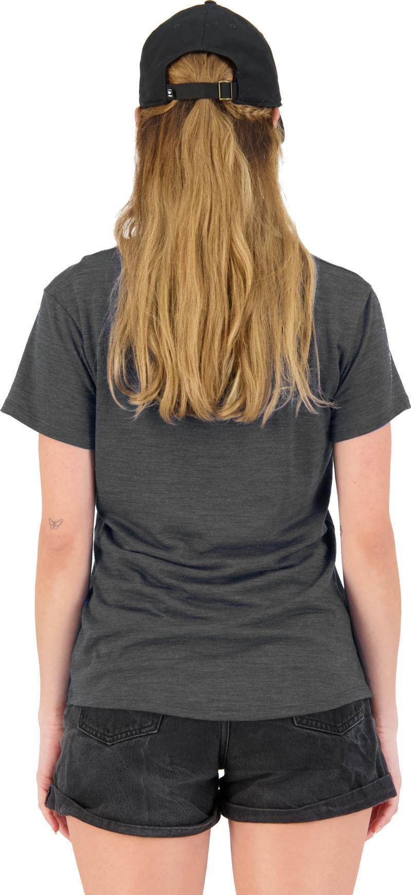 Zephyr Merino Cool Tee - Mtn Art - Womens - smoke 1