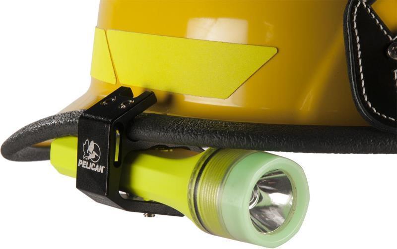 3325 Medium Light LED Flashlight - 162-Lumens - hivis yellow 1