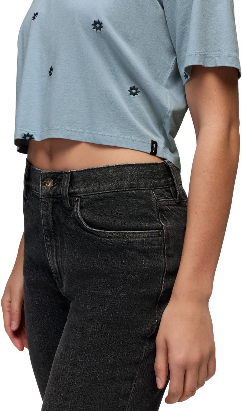 Everyday Daisy Crop Tee - Womens - glacier skies 1