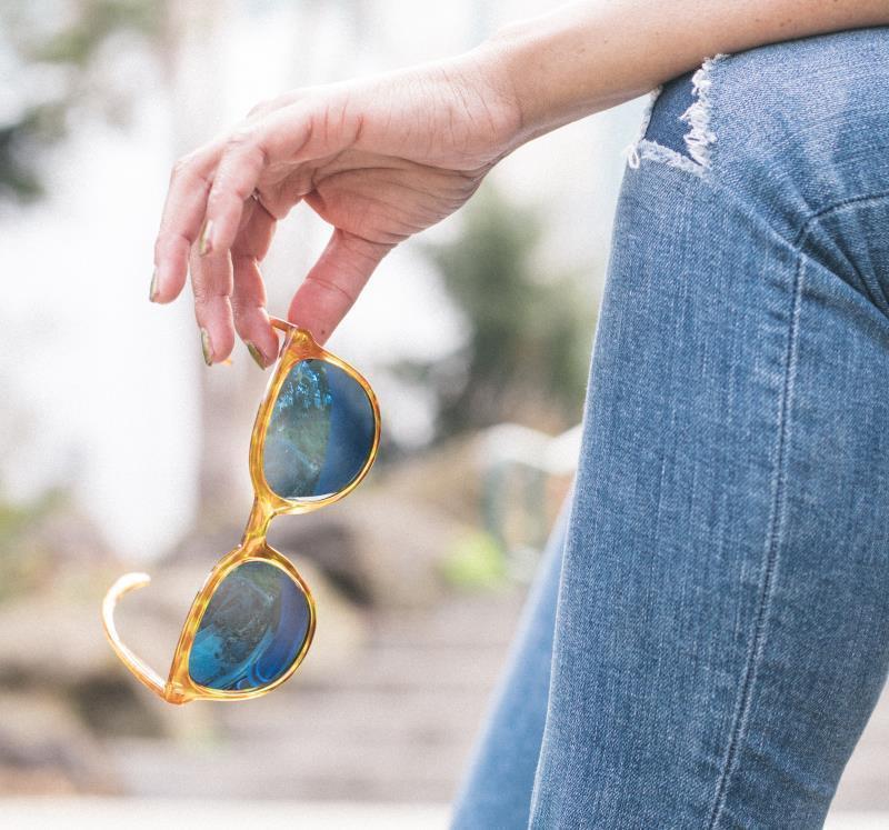 Makani, Blonde Tortoise Frame, Aqua Lens - Not Applicable 4