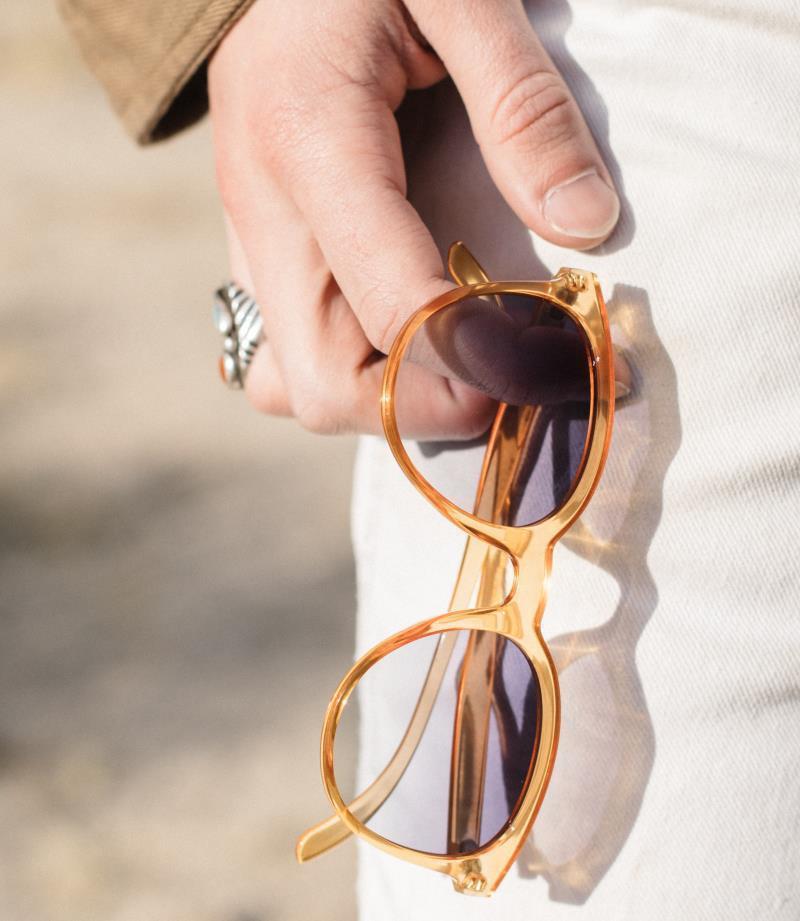 Makani, Honey Frame, Ocean Lens - Not Applicable 7