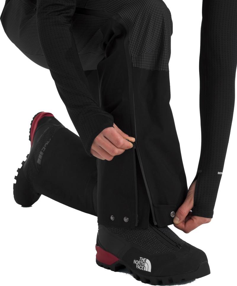 Summit Mountain GTX Pro Bibs, Short - Womens - tnf black 1