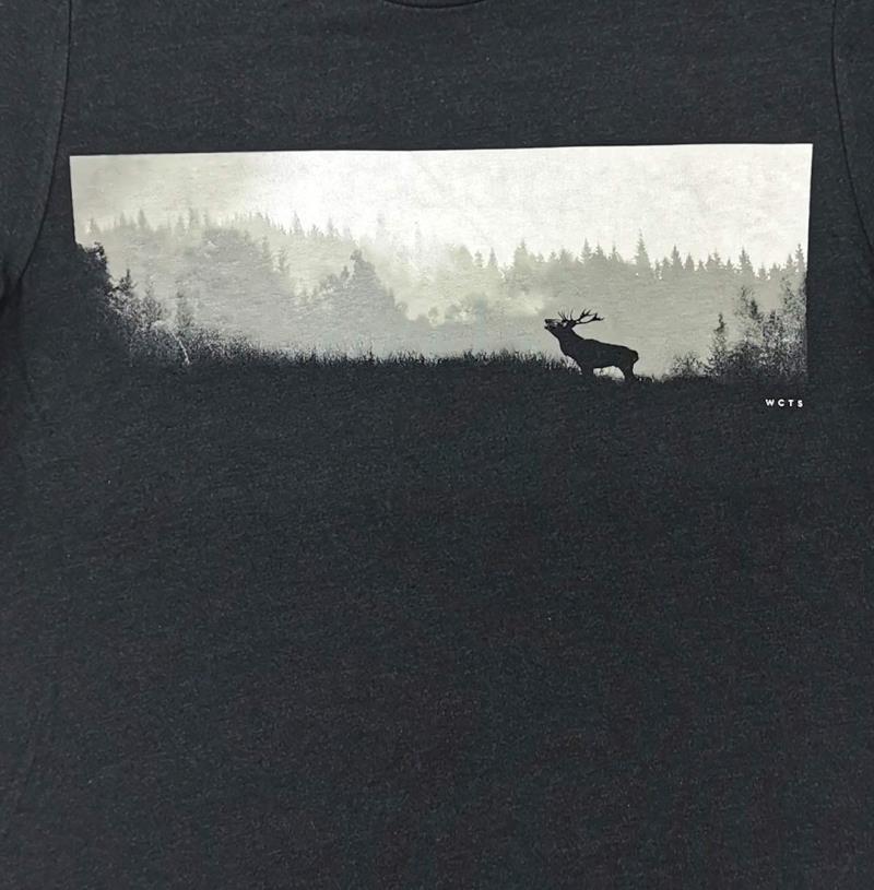 Misty Elk T-Shirt - Unisex - heather black 1