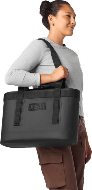 Camino Zip Carryall 18L - black 1