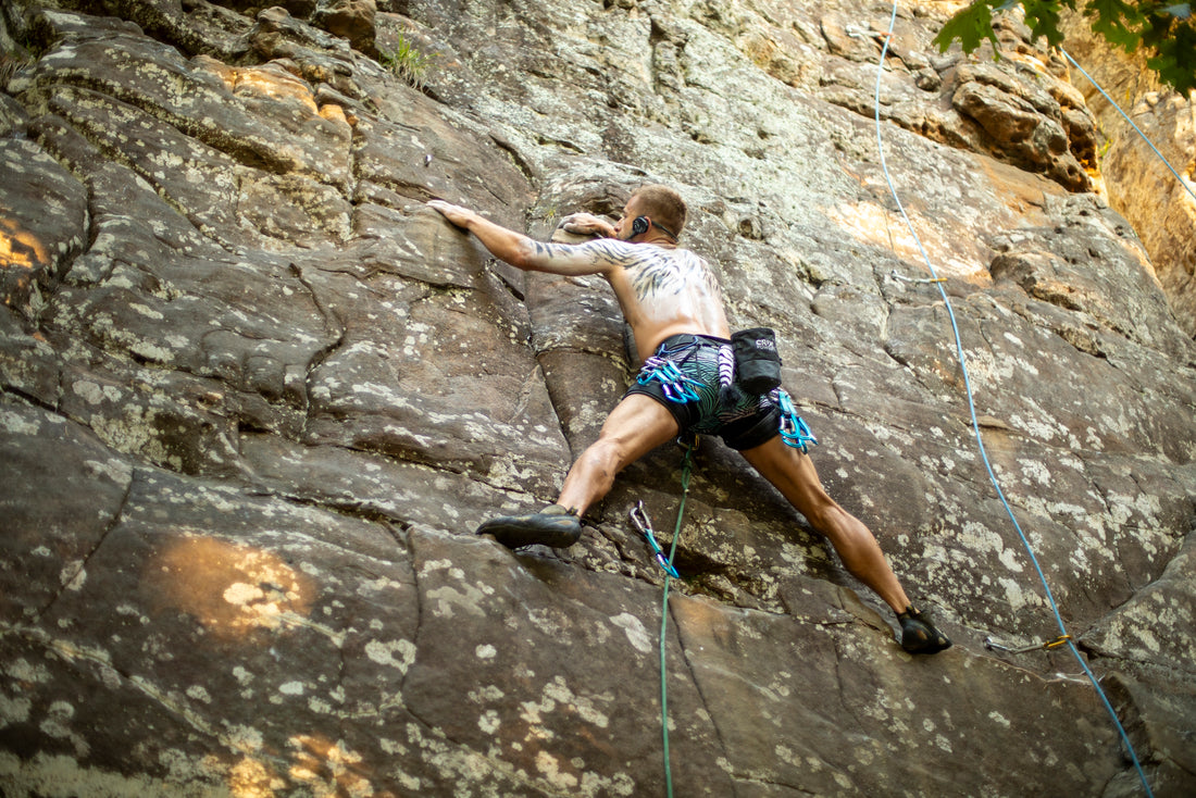 Overcoming Sight Loss: A Journey of Self-Discovery Through Rock Climbing