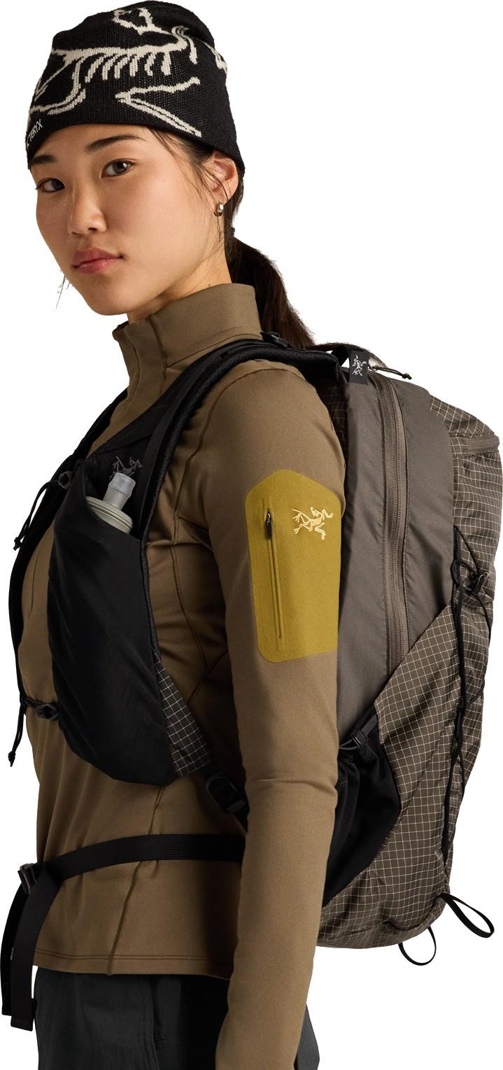 Aerios 18 Backpack - mongoose / nucleus 1