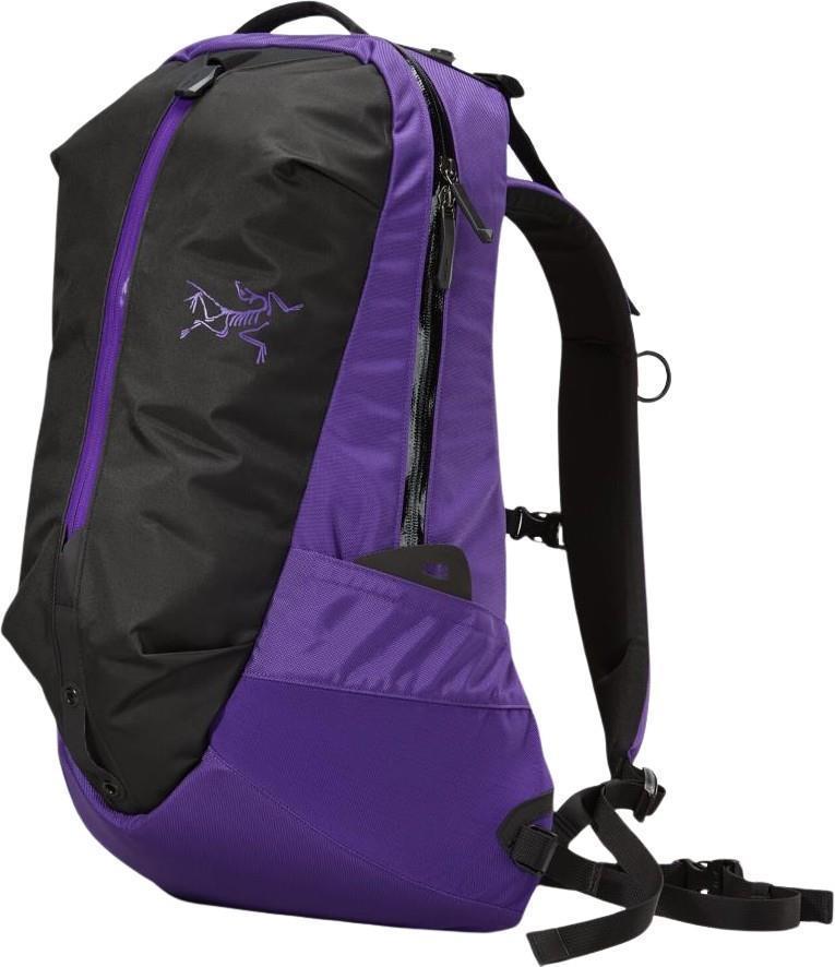 Arro 22 Backpack - Iola 1