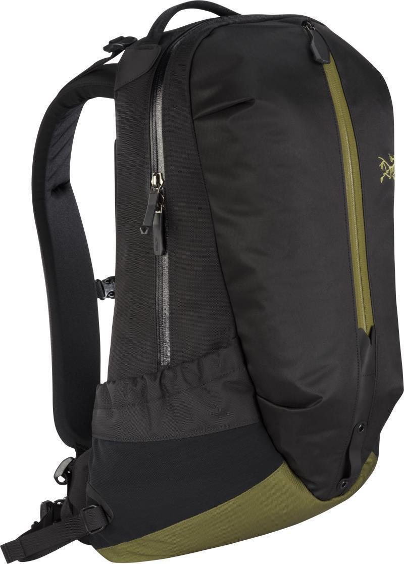 Arro 22 Backpack - Wildwood 1