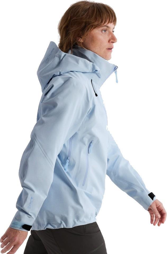 Beta AR Jacket - Womens - alpine blue 1