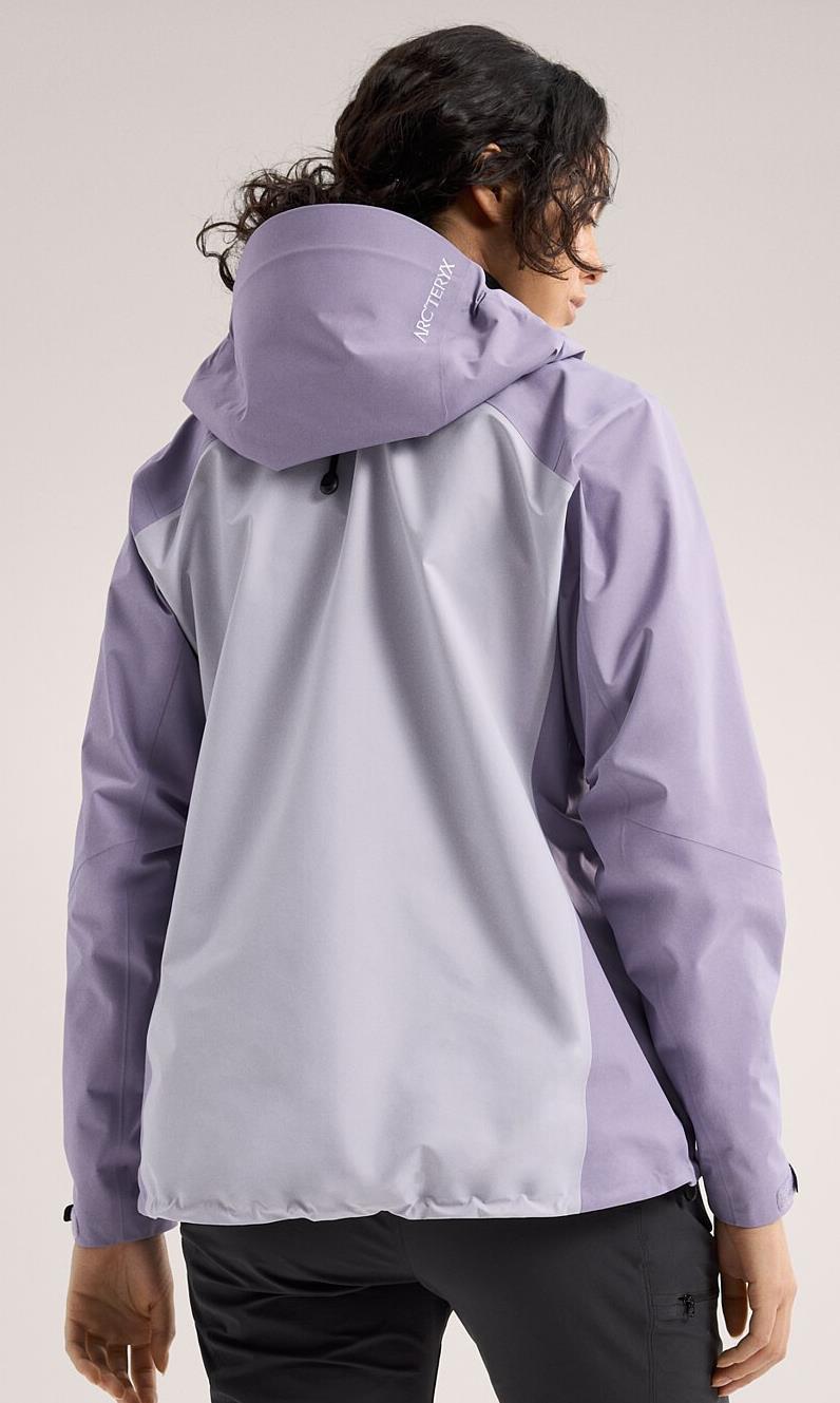 Beta Lightweight Jacket - Womens - Velocity / Light Velocity 3