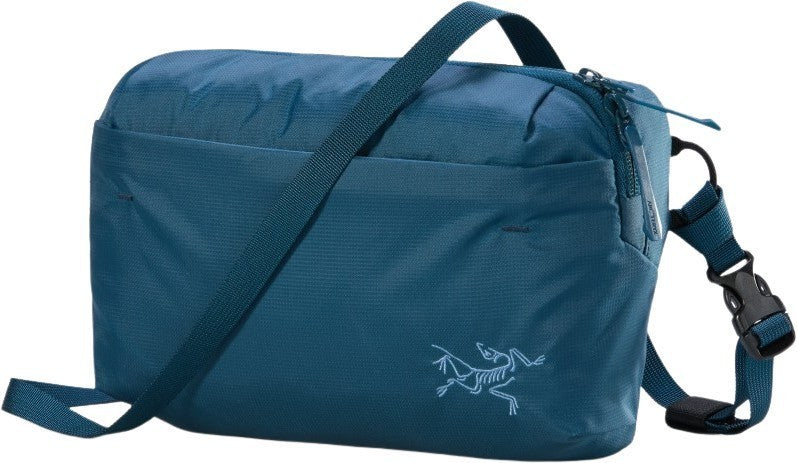 Heliad Crossbody - nightscape 1