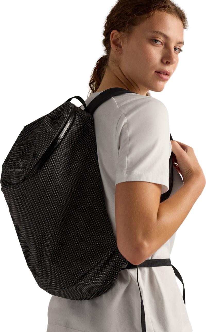 Konseal 15 Backpack - black 1