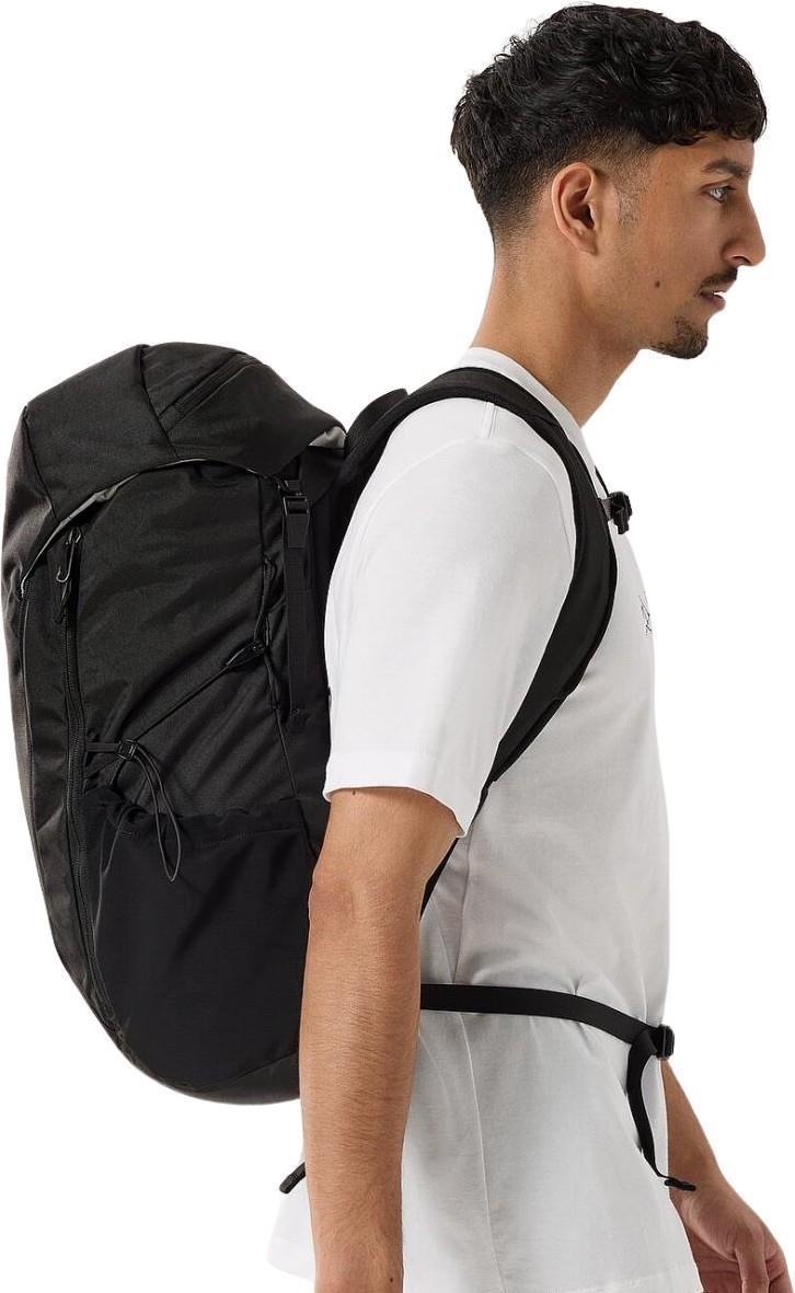 Mantis 30 Backpack - Black 4