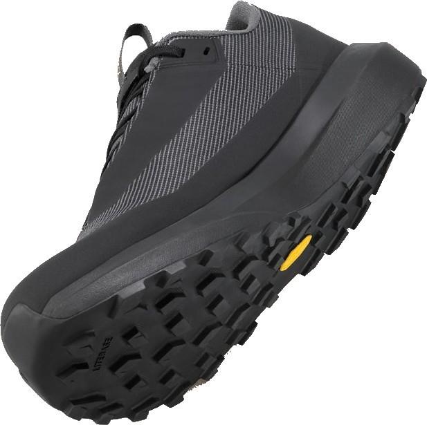 Norvan LD 4 GTX - Womens - black / black 1