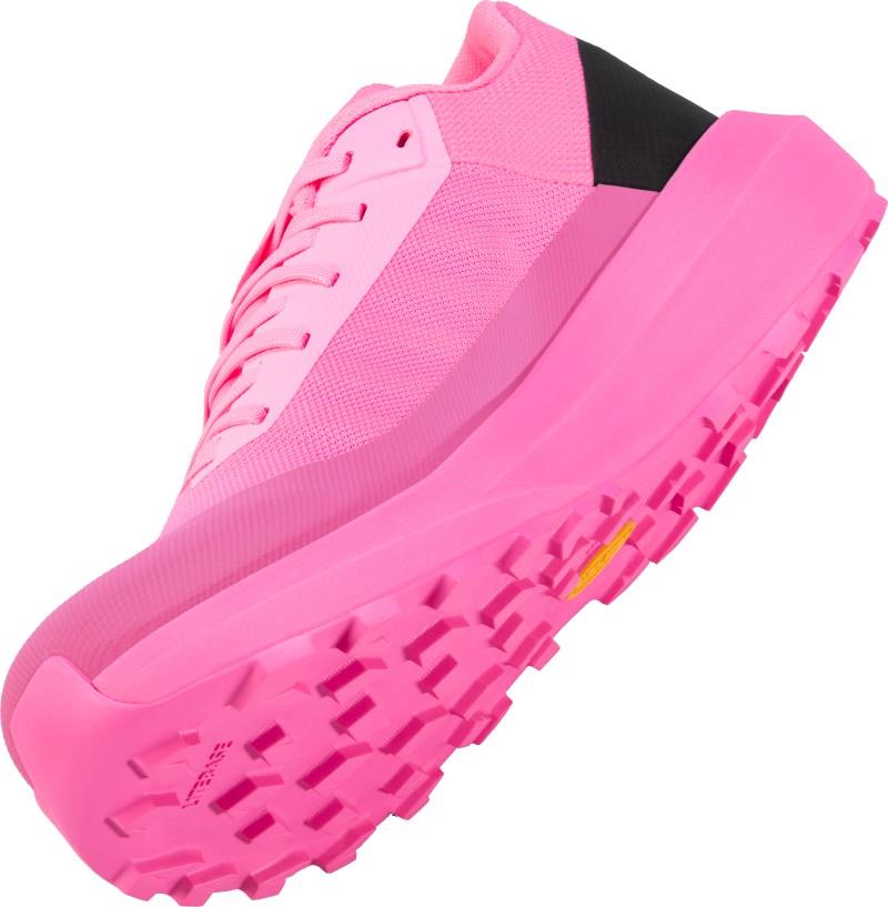 Norvan LD 4 - Womens - pink aura / fruit punch 1
