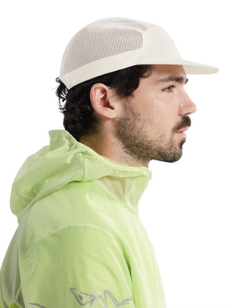 Norvan Mesh 5 Panel Cap - sea salt 1