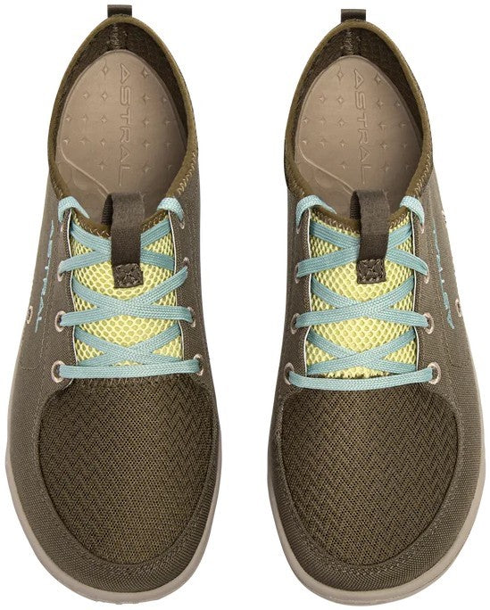 Loyak - Womens - lichen green 1