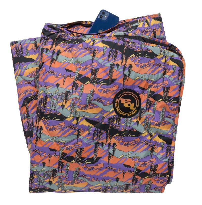 Why Not Picnic Blanket, 55"x85" - alpenglow 1