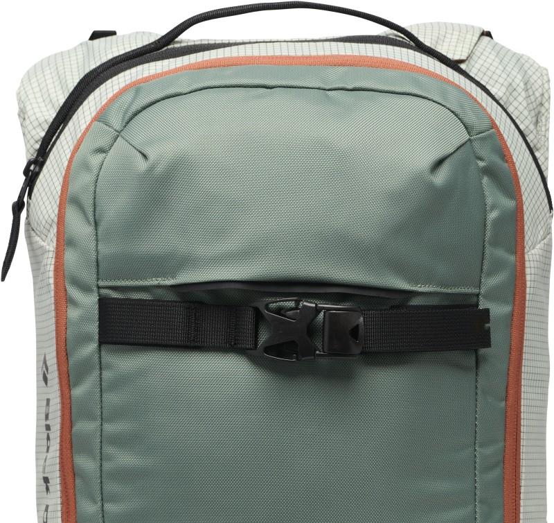 Dawn Patrol 15 Backpack - foam green 1