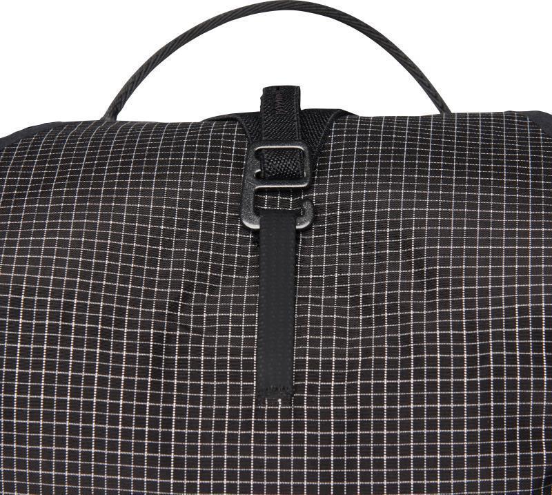Distance 15 Backpack - Mens - black 1