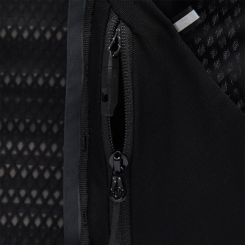 Distance 22 Backpack - Mens - black 1