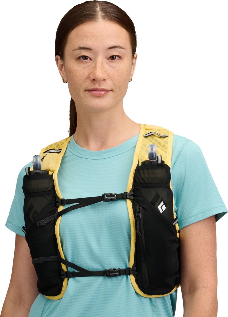Distance 6 Vest - soft ochre 1