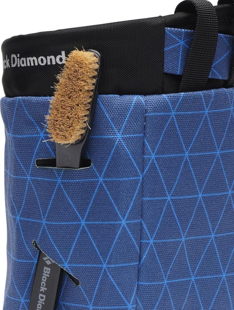 Gym Chalk Bag - ultra blue triangle 1