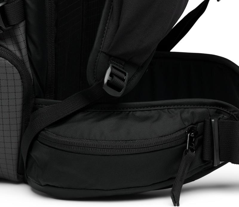 Helio 38 Backpack - carbon 1