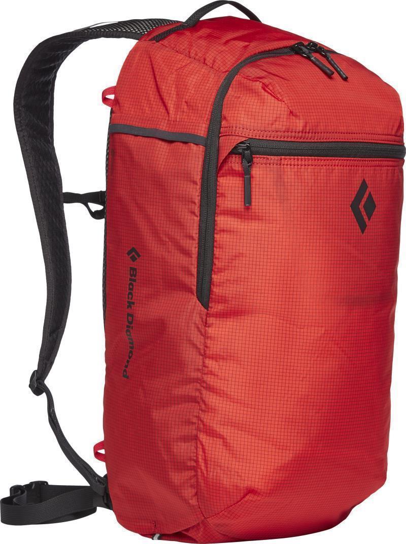 Trail Zip 18 Backpack - Hyper Red 1
