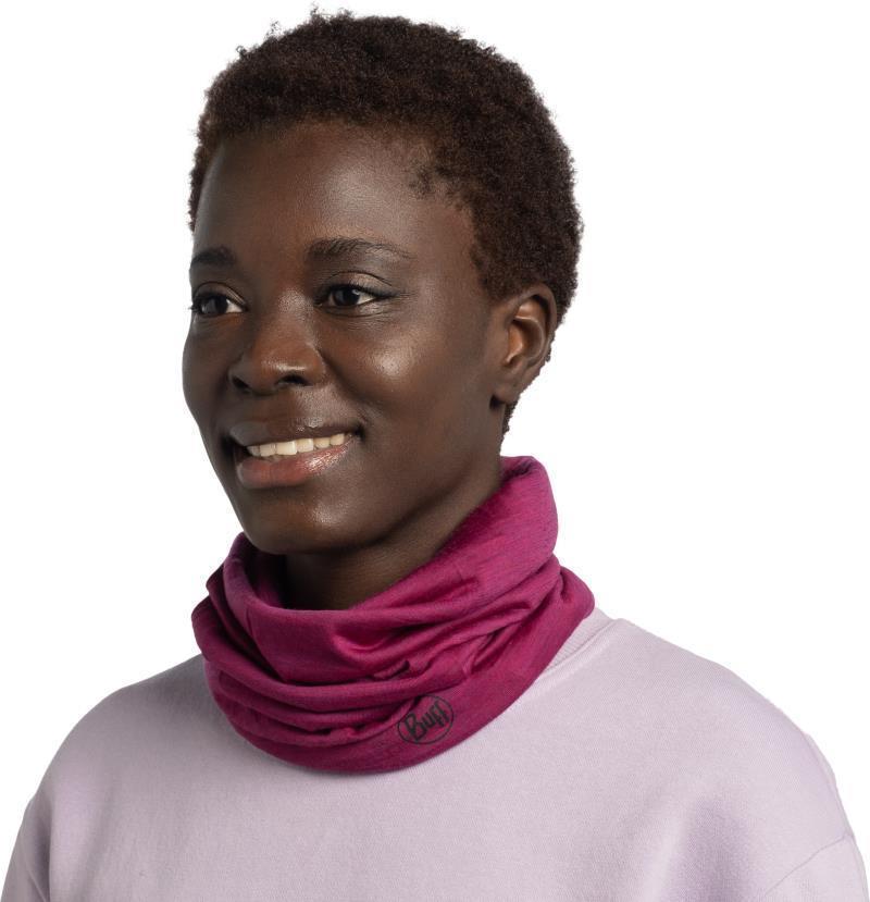Merino Lightweight Neckwarmer - Solid - solid magenta - 113010.535.10.00 1