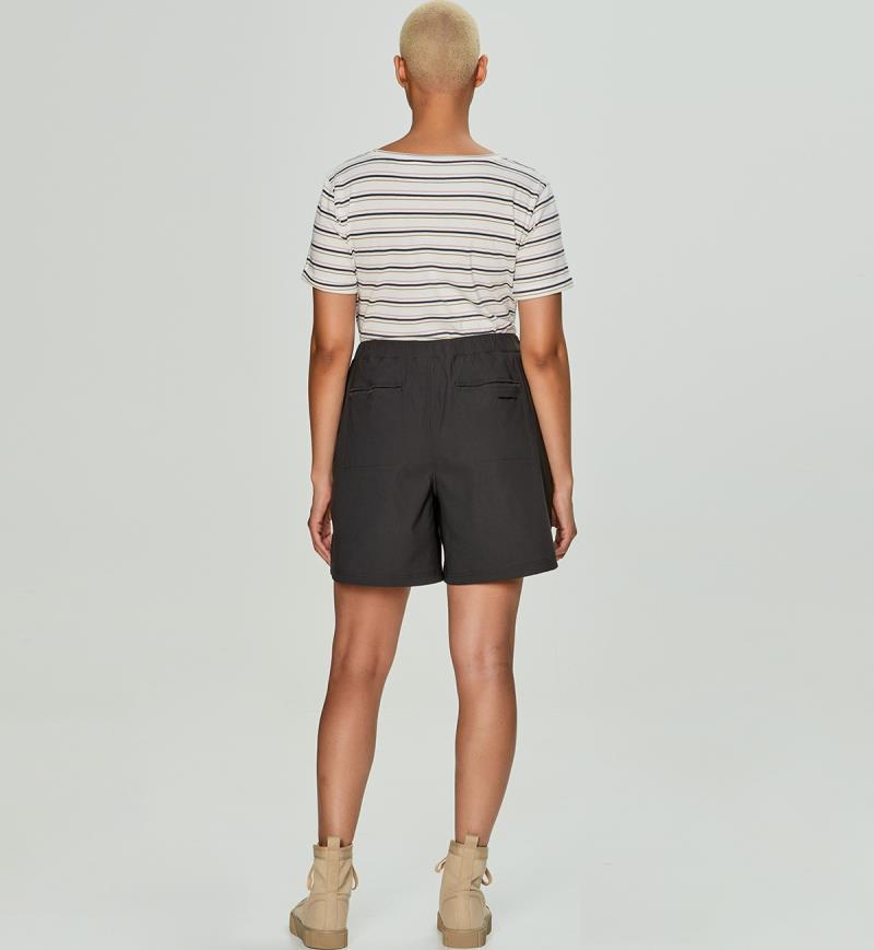 Aberdeen Shorts - Womens - Raven 5