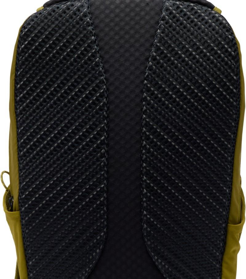 Blackcomb Ridge 18L Backpack - mossy green 1