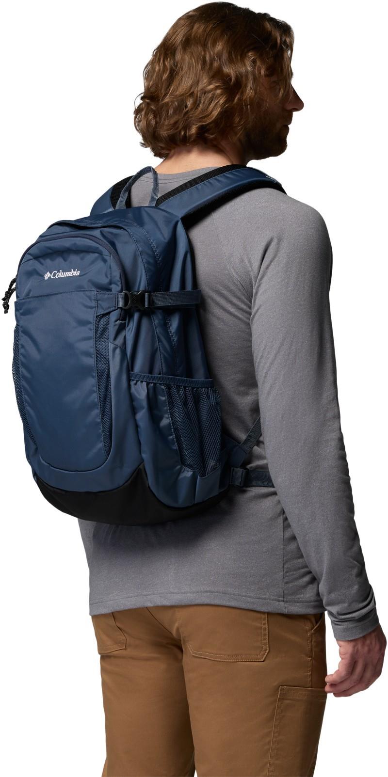 Castle Crest 25L Backpack - nocturnal 1