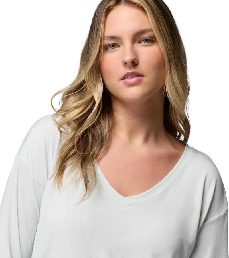Daniela Falls LS - Womens - tea light 1