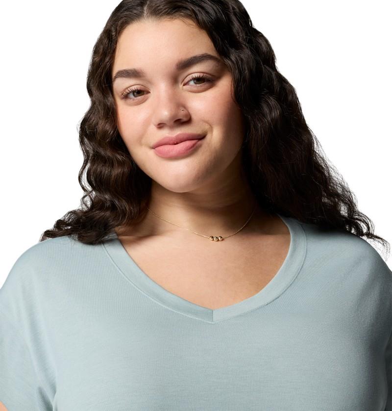 Daniela Falls V-Neck SS Tee, Extended - Womens - crushed blue 1