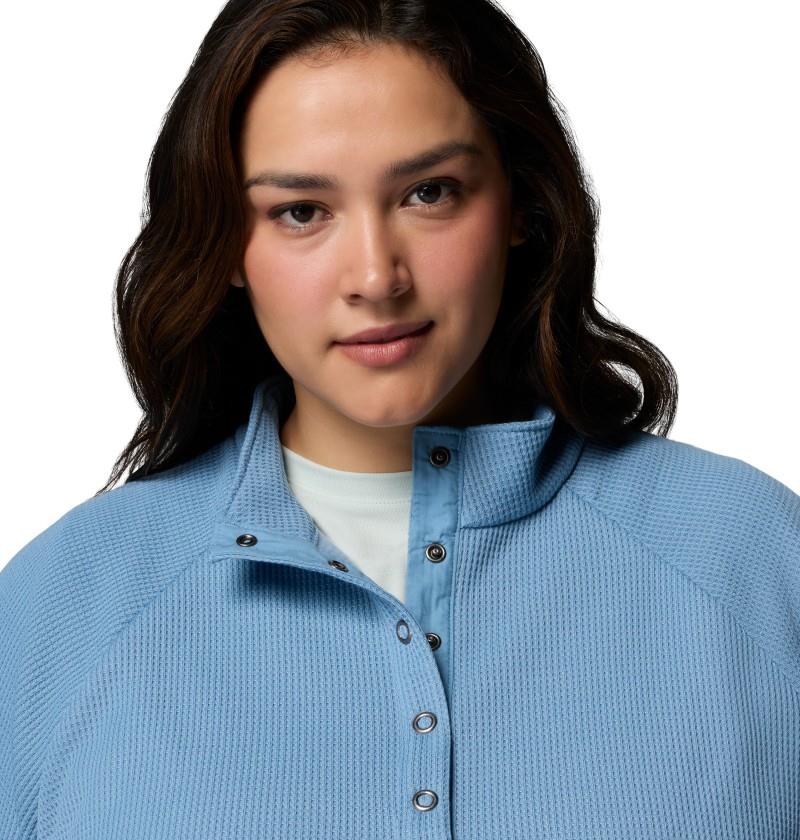 Holly Hideaway Waffle Half Snap, Extended - Womens - rainy day 1