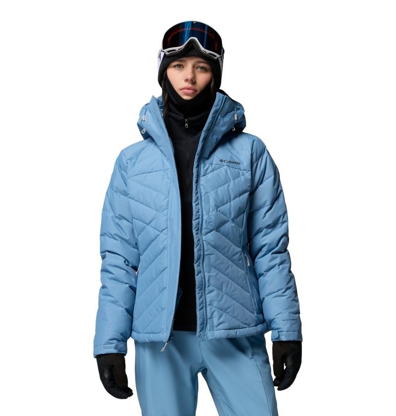 Lay D Down V Jacket - Womens - rainy day 1