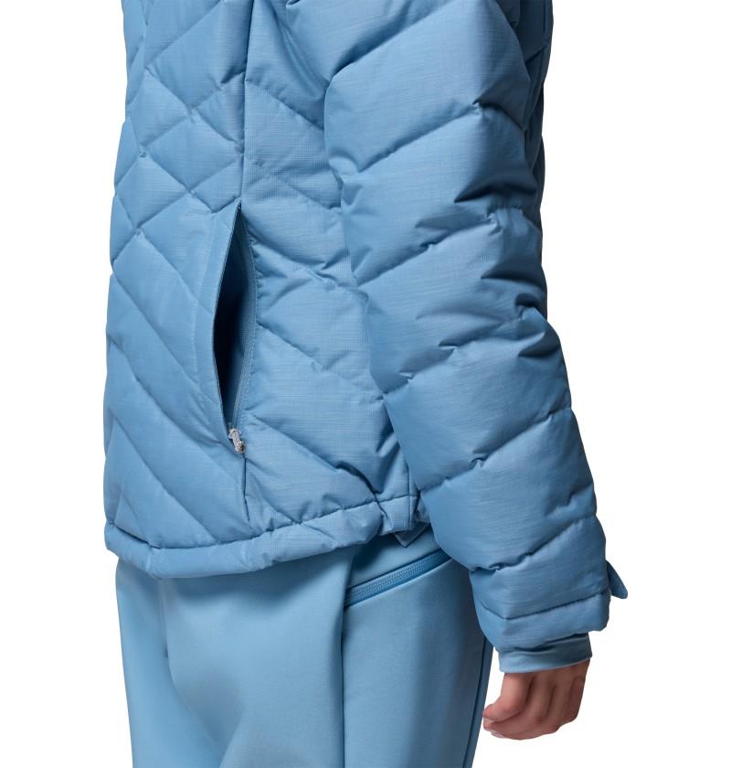 Lay D Down V Jacket - Womens - rainy day 1