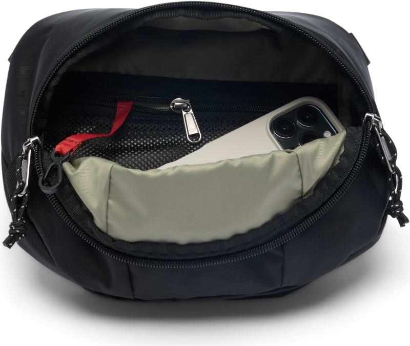 Manresa Shoulder Bag - black 1