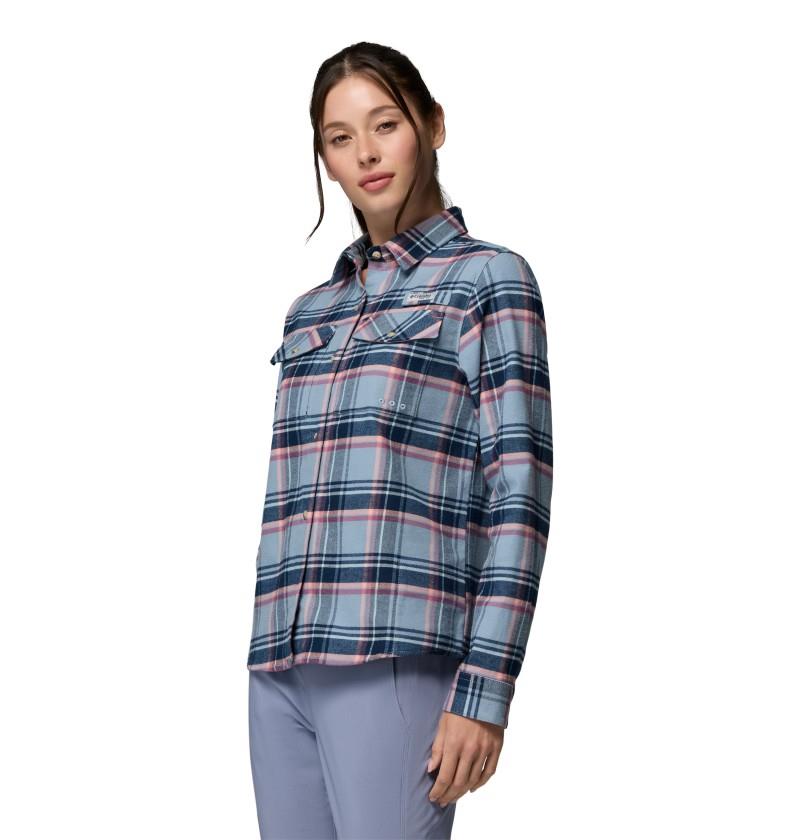 PFG Topwater Tech Flannel - Womens - collegiate navy reel plaid 1