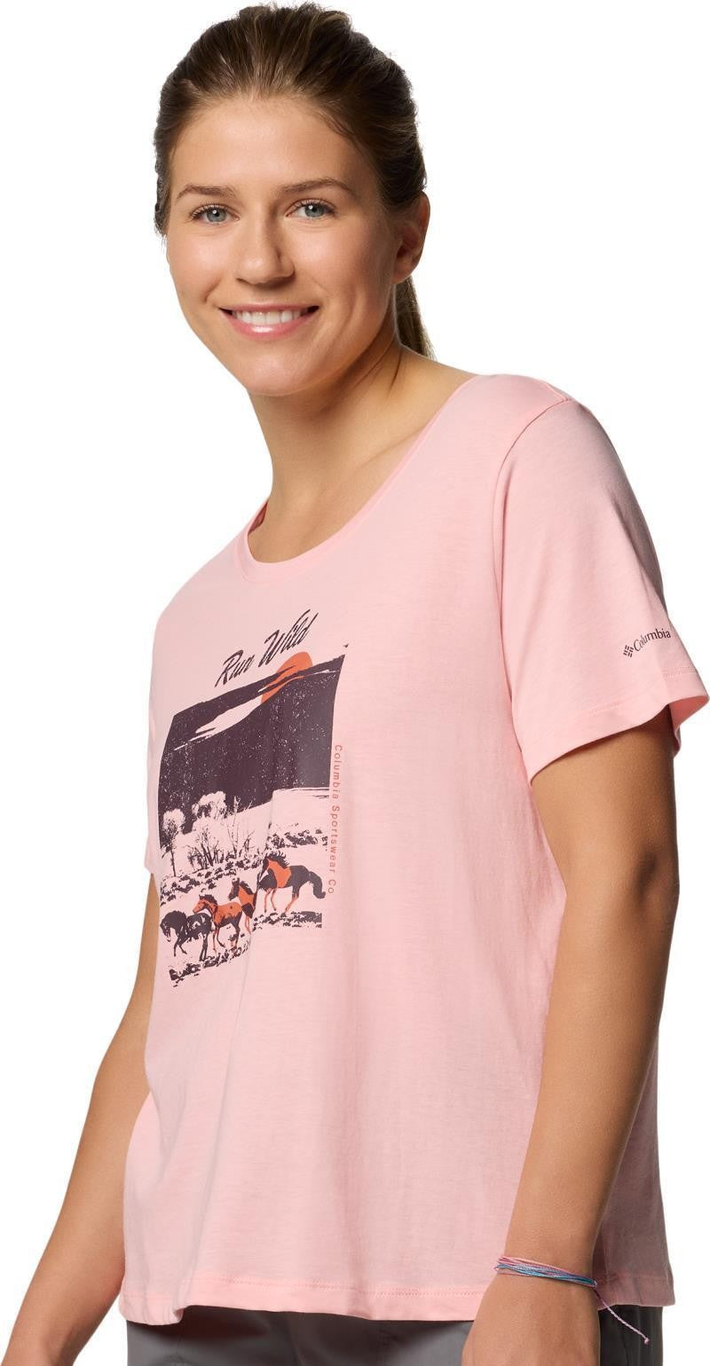 Ruby Springs Graphic Scoop Neck SS - Womens - pink sand / running free 1