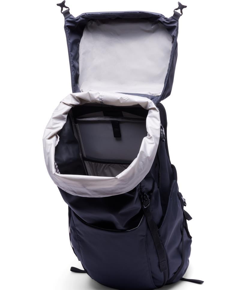 Triple Canyon 60L Backpack - Black 3