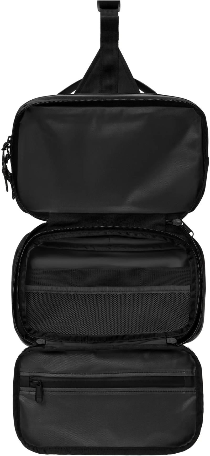 Split Hanging Travel Kit - black 1