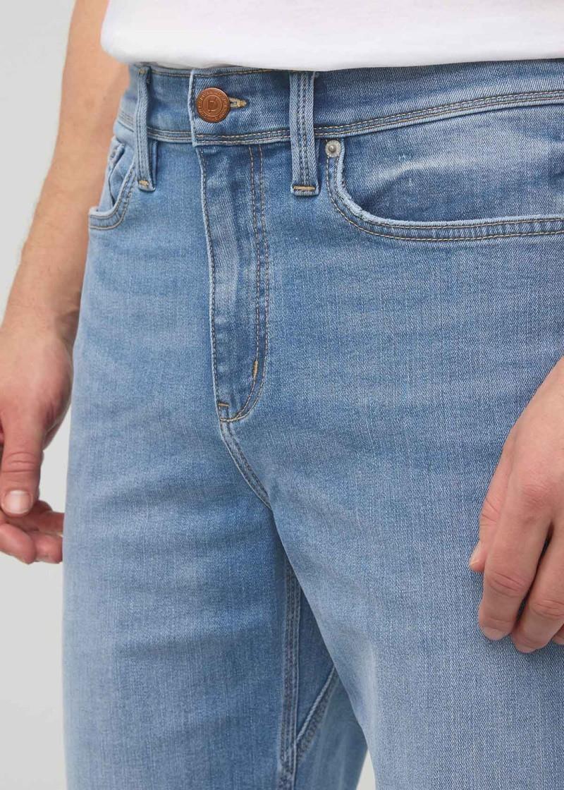 Performance Denim+ Relaxed Straight Jeans, 32" Inseam - Mens - summit 1